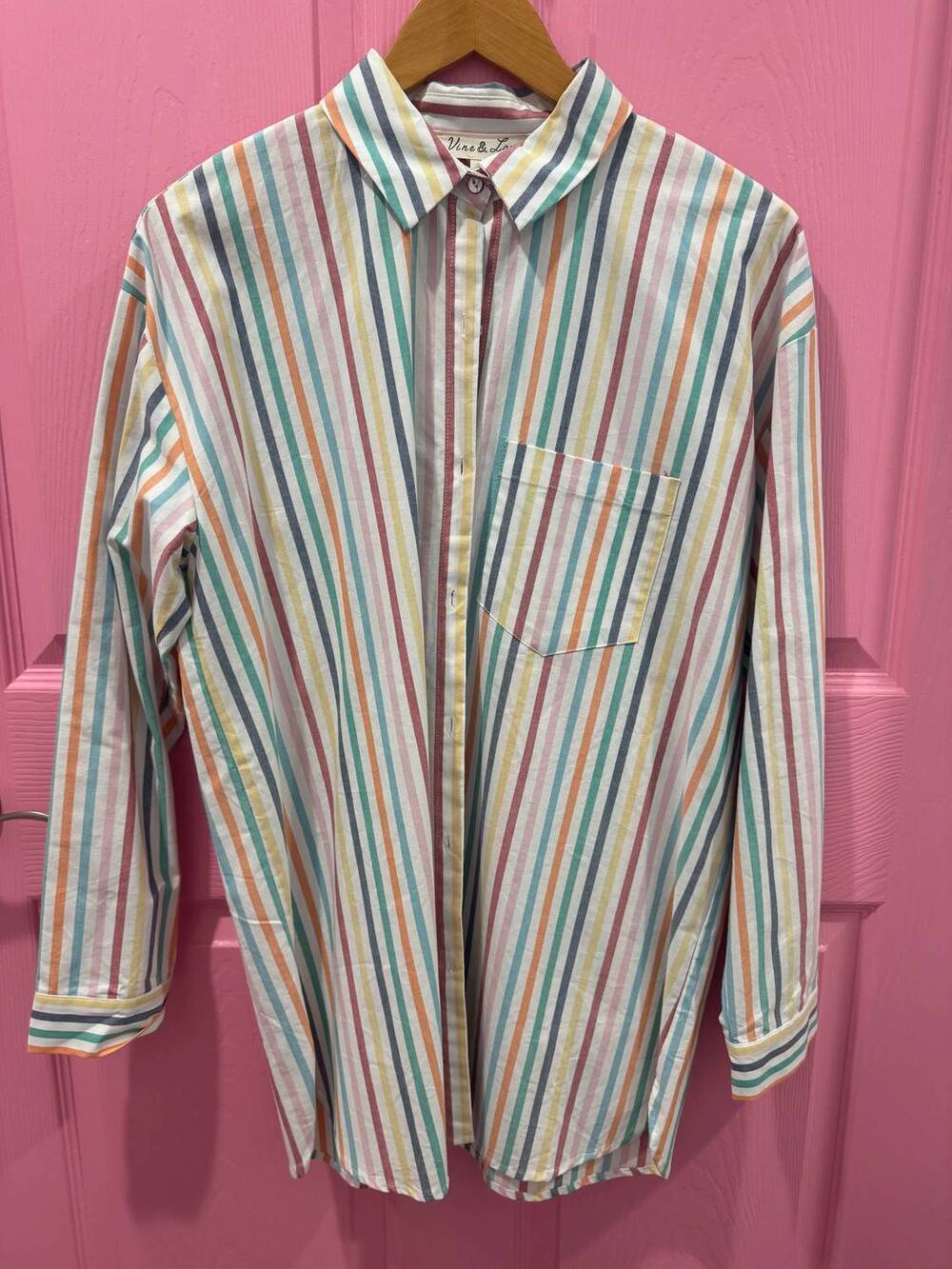 NEW VINE & LOVE women's boardwalk button-up top in multi